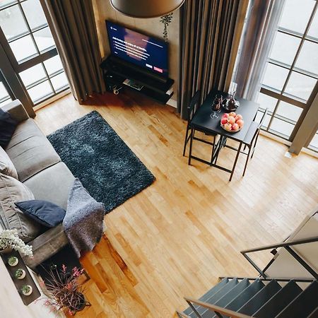 Dream Stay - Exclusive City Centre Loft With Free Parking & High Speed Wifi Tallinn Kültér fotó
