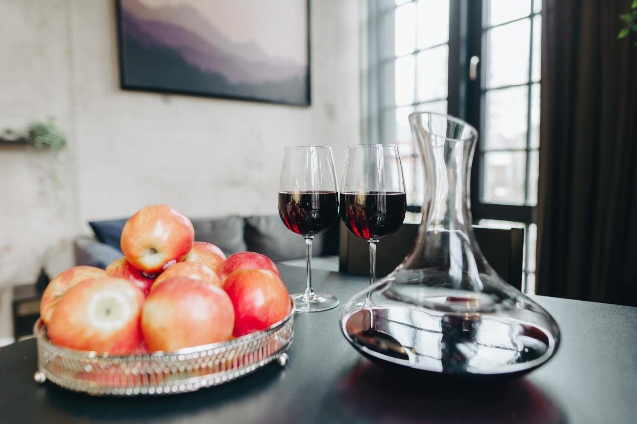 Dream Stay - Exclusive City Centre Loft With Free Parking & High Speed Wifi Tallinn Kültér fotó