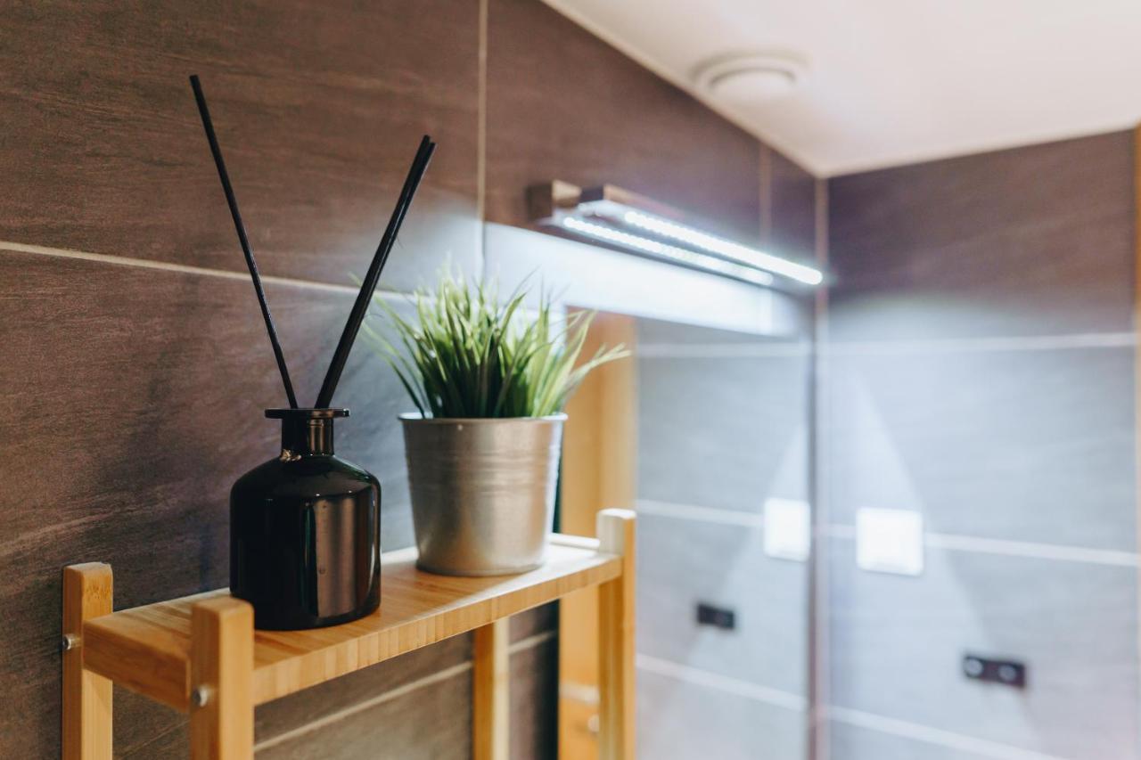 Dream Stay - Exclusive City Centre Loft With Free Parking & High Speed Wifi Tallinn Kültér fotó